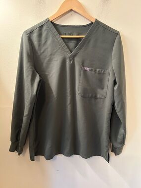 Figs Olive Green V-Neck Long Sleeve Scrub Top Size M